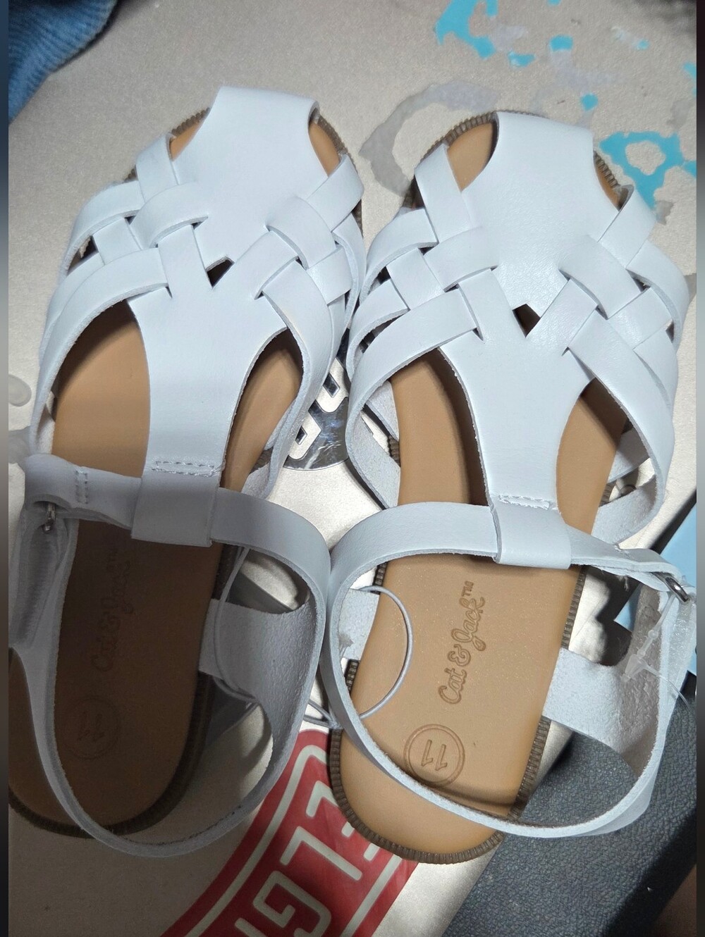 Cat & Jack Kids White Strappy Sandals - Classic Closed-Toe Design - Picture 3 of 4